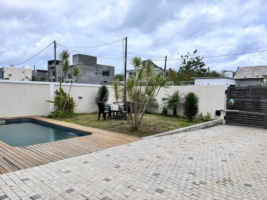 Solara - 2 Bedrooms - Air Cond - Pool - Garden - Bbq * Grand Baie