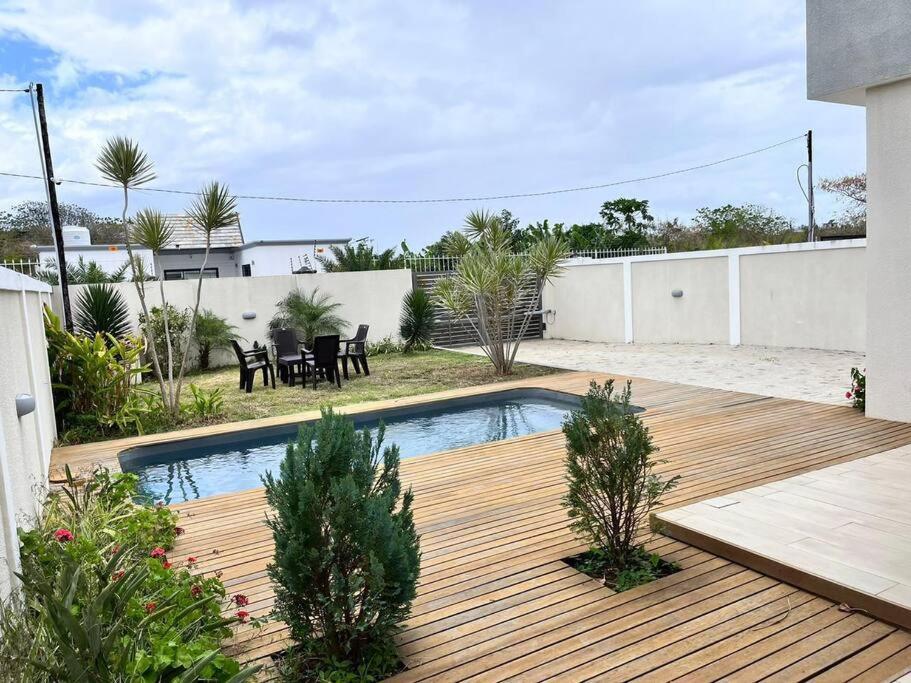 بيت للعطل Solara - 2 Bedrooms - Air Cond - Pool - Garden - Bbq