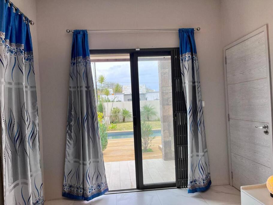Solara - 2 Bedrooms - Air Cond - Pool - Garden - Bbq *